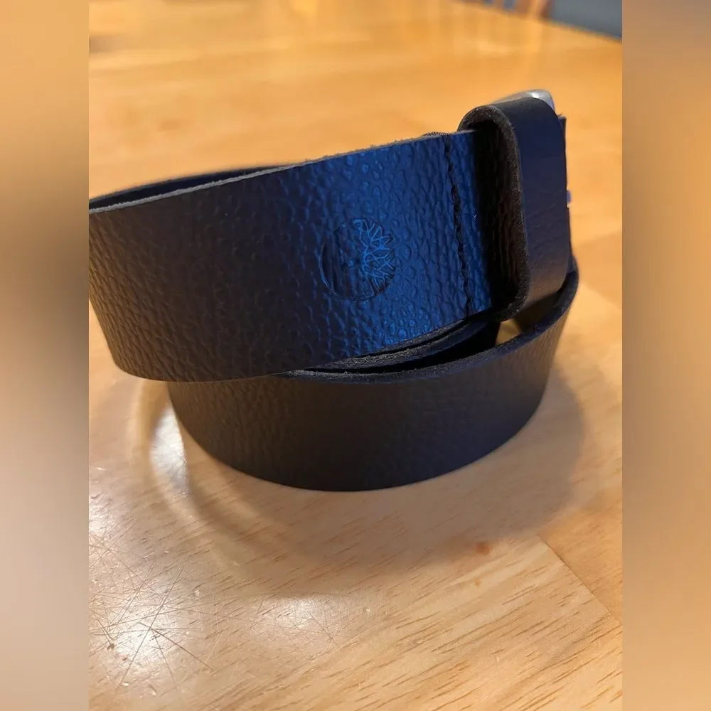 Men's Black Leather Belt NWOT XL 42-44 black silvertone pebbled leather rustic